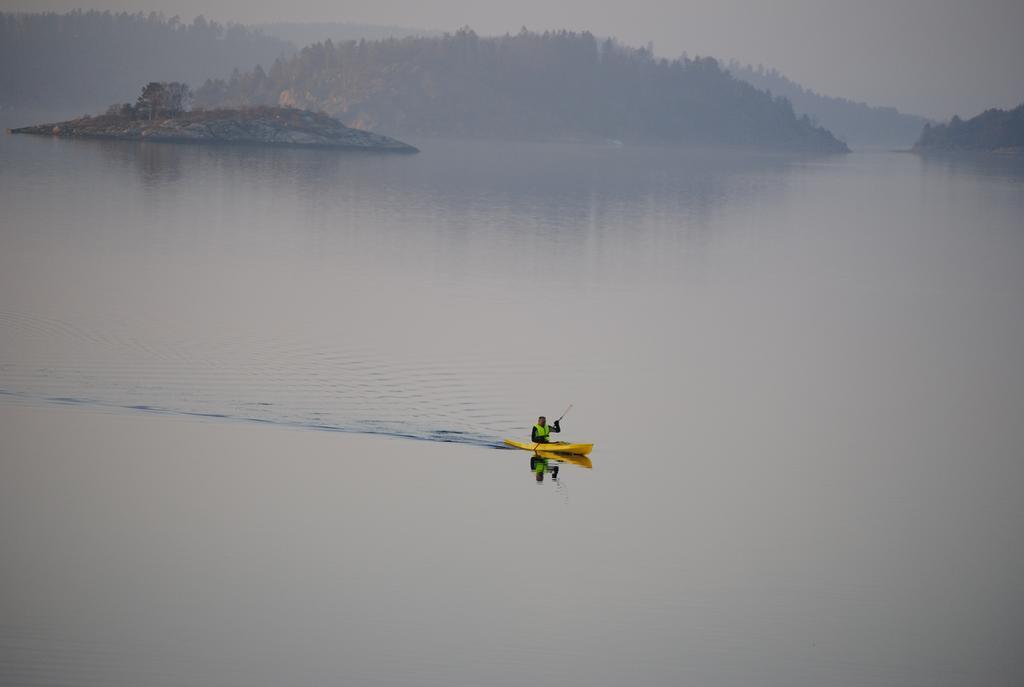 Anfasteroed Gardsvik - Sjoestugan Ljungskile Buitenkant foto
